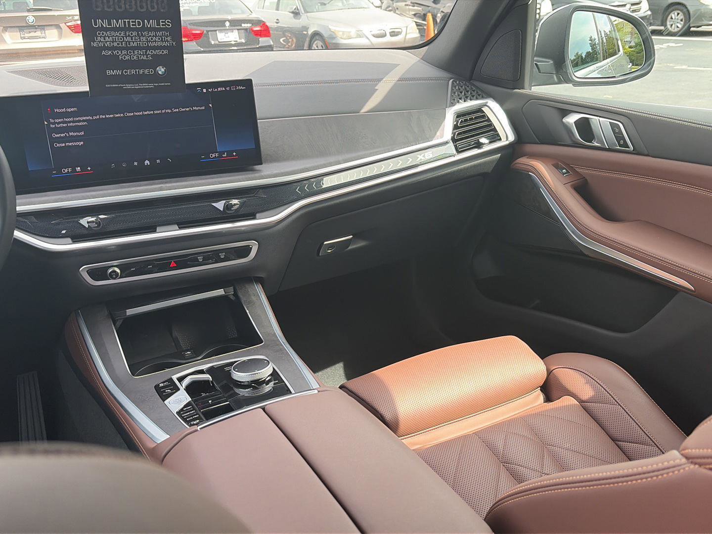 Certified 2024 BMW X5 xDrive40i w/ Parking Assistance Package AWD/4WD image 17
