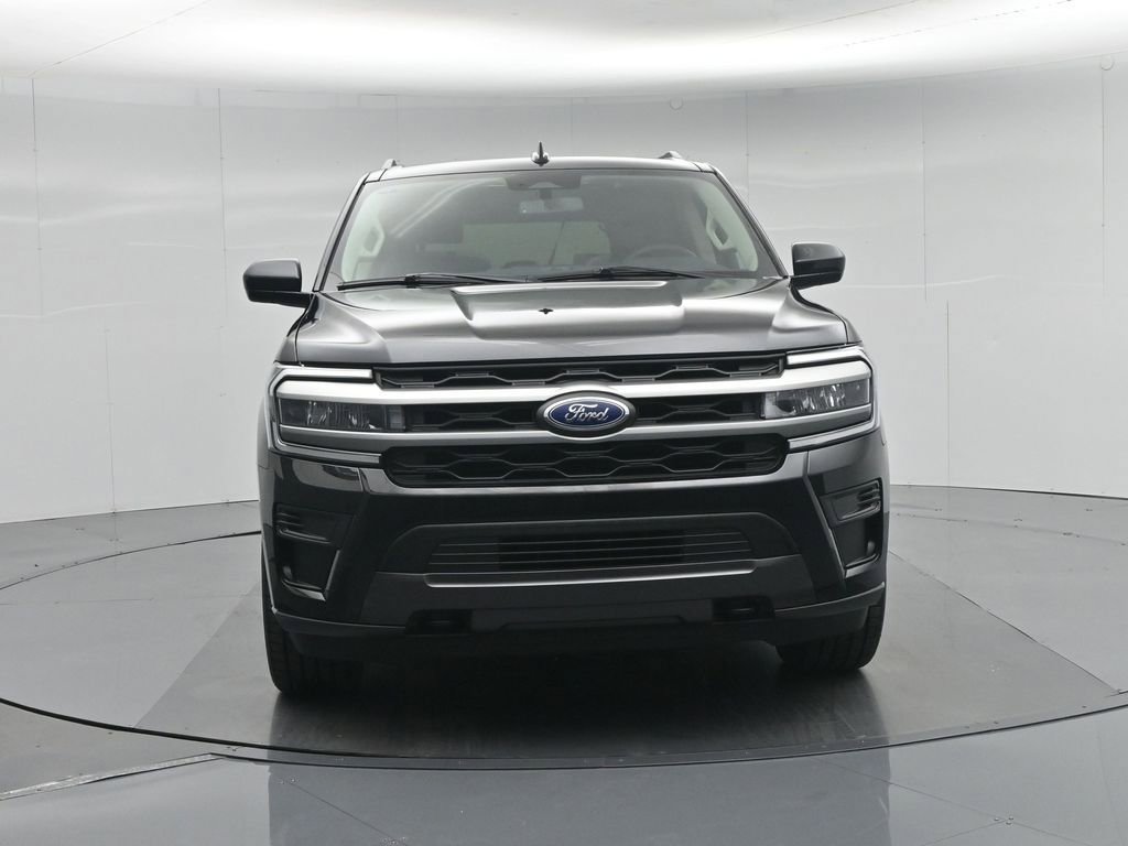 Used 2023 Ford Expedition XLT image 27