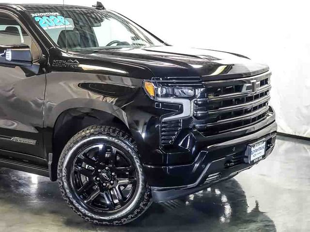 Certified 2026 Chevrolet Silverado 1500 High Country w/ Midnight Edition AWD/4WD video 3