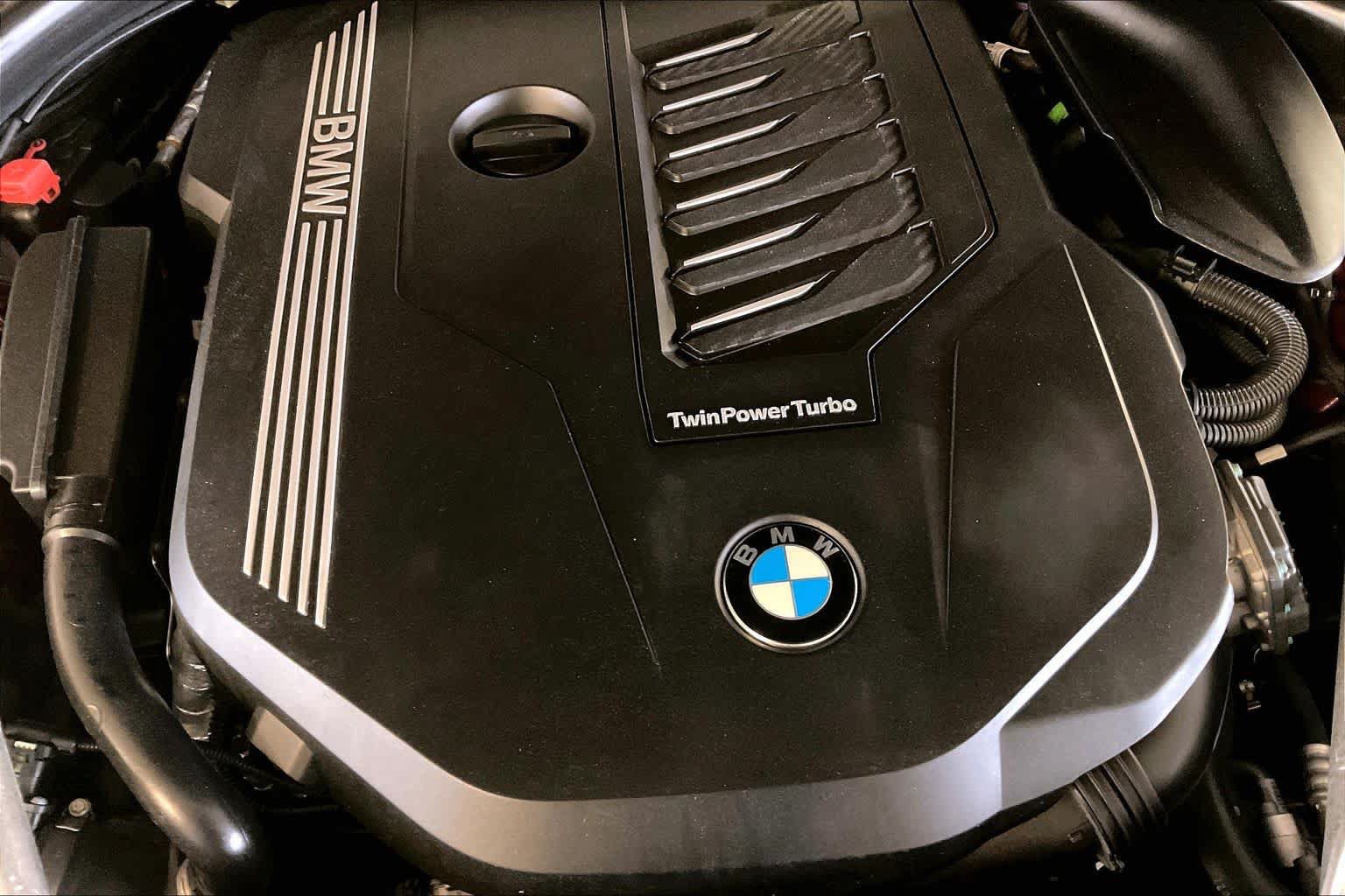 Used 2023 BMW 540i xDrive AWD/4WD image 28
