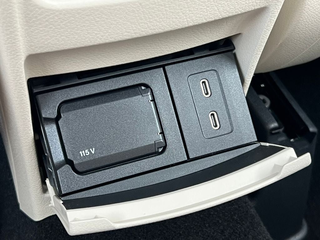 New 2026 Mercedes-Benz GLA 250 4MATIC image 35