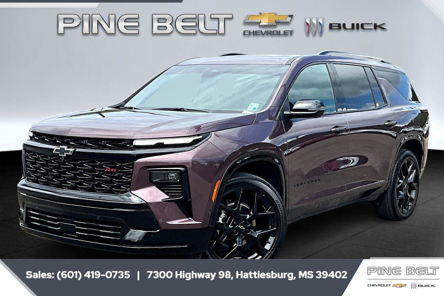 Used 2025 Chevrolet Traverse RS w/ LPO, Floor Liner Package image 10