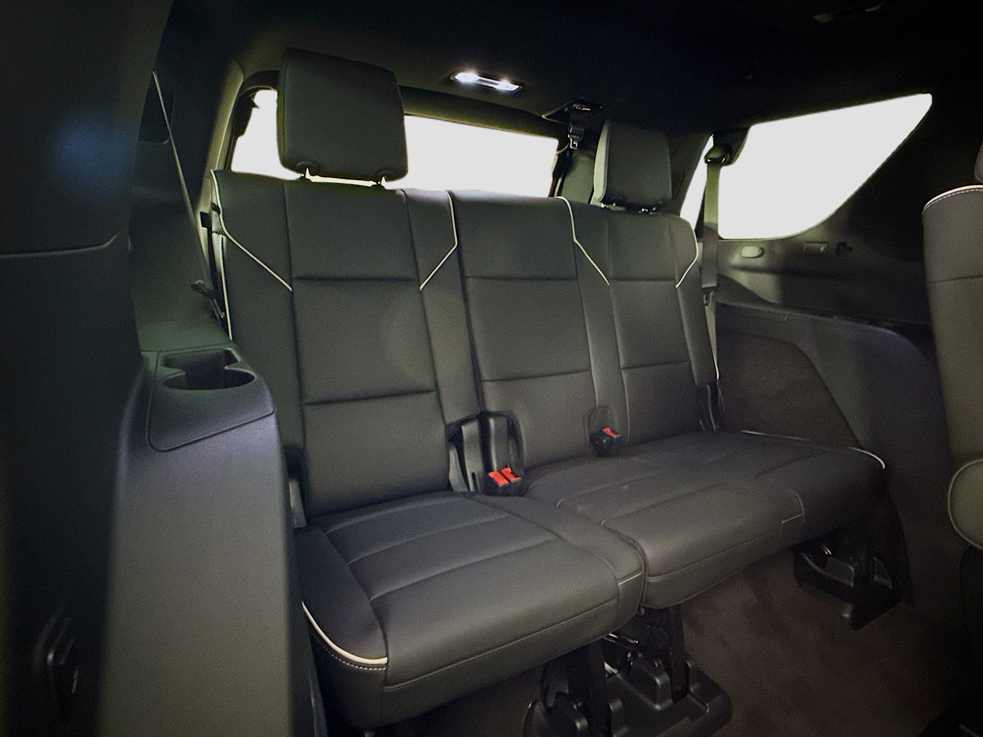 Used 2025 Cadillac Escalade Premium Luxury w/ Touring Package AWD/4WD image 31