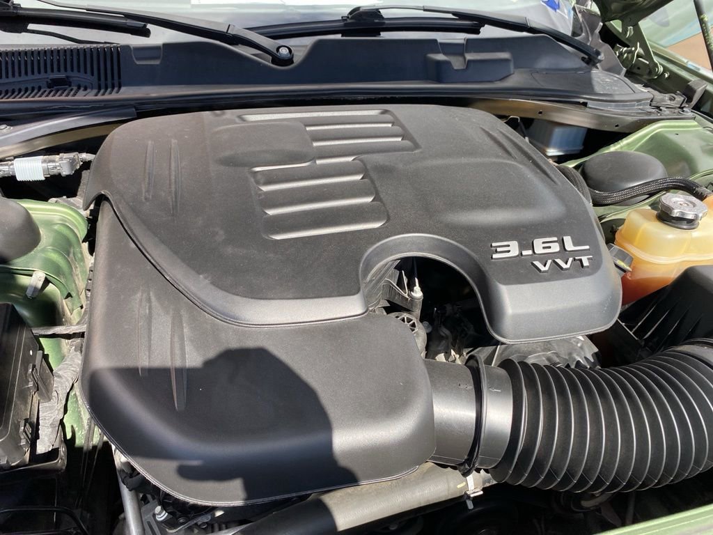 Used 2021 Dodge Challenger SXT AWD/4WD image 37