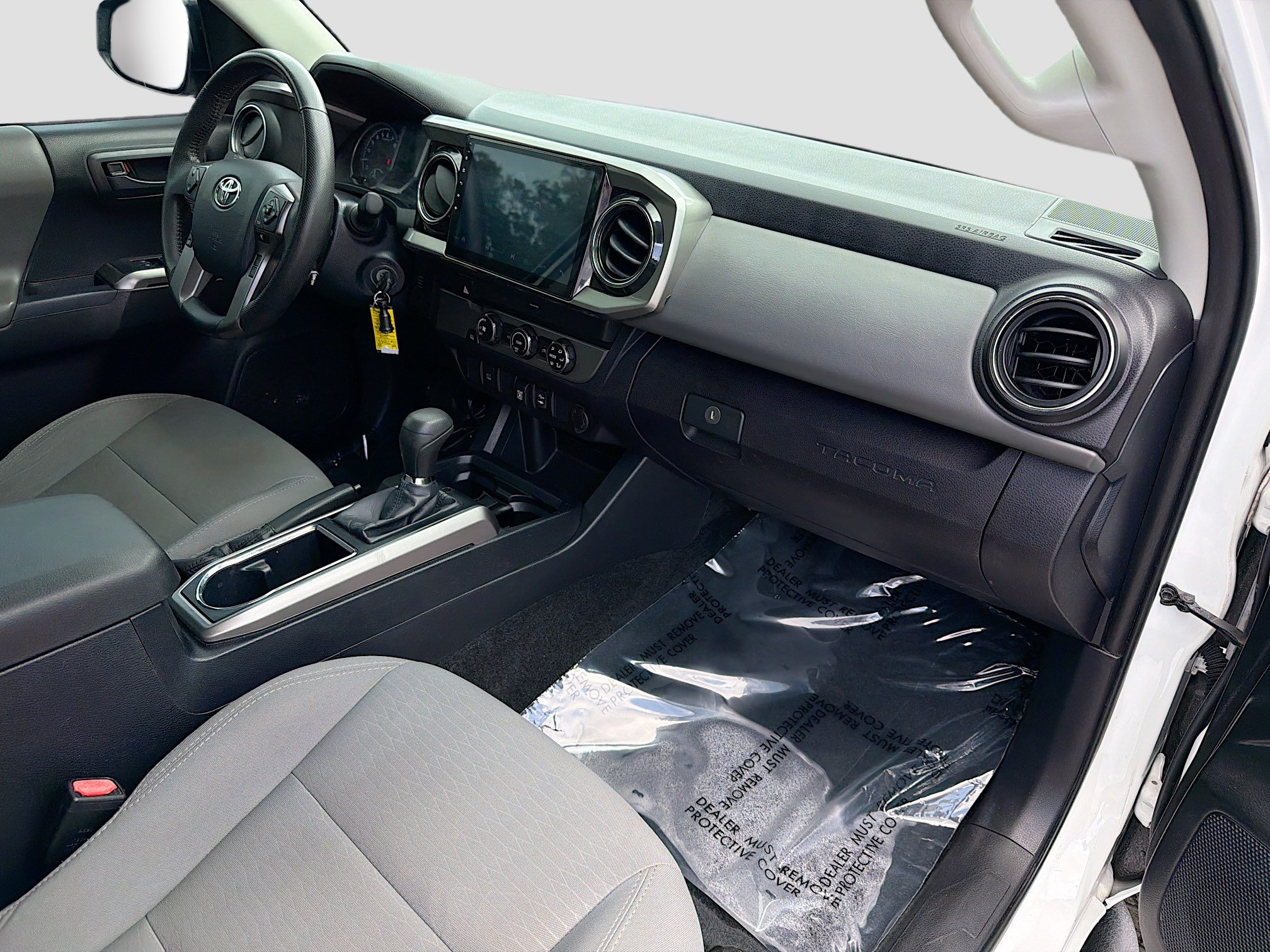 Used 2019 Toyota Tacoma SR5 RWD image 12
