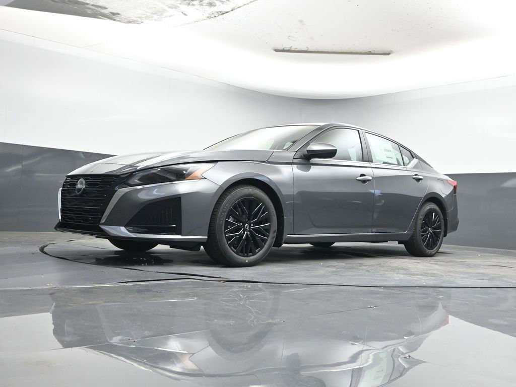 New 2025 Nissan Altima 2.5 SV w/ SV Special Edition Package image 30