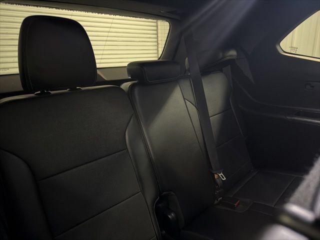Used 2025 Buick Enclave Preferred AWD/4WD image 19