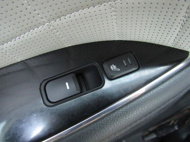 Used 2015 Kia Optima SX image 30