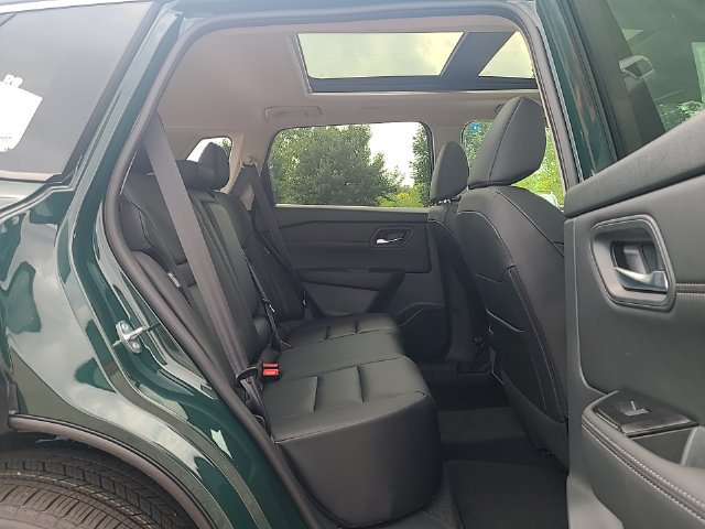 New 2026 Nissan Rogue Dark Armor AWD/4WD image 27
