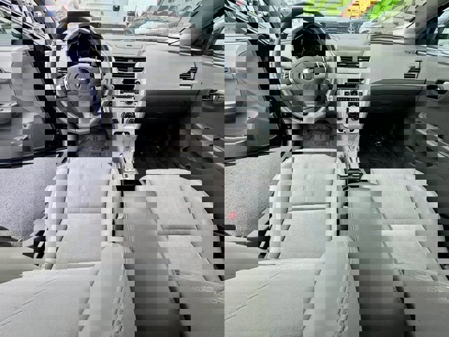 Used 2009 Chevrolet Malibu LT w/ HFV6 Engine Package image 9