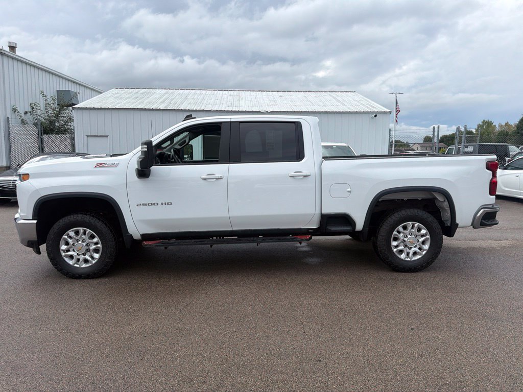Used 2021 Chevrolet Silverado 2500 LT w/ Z71 Off-Road Package AWD/4WD image 9