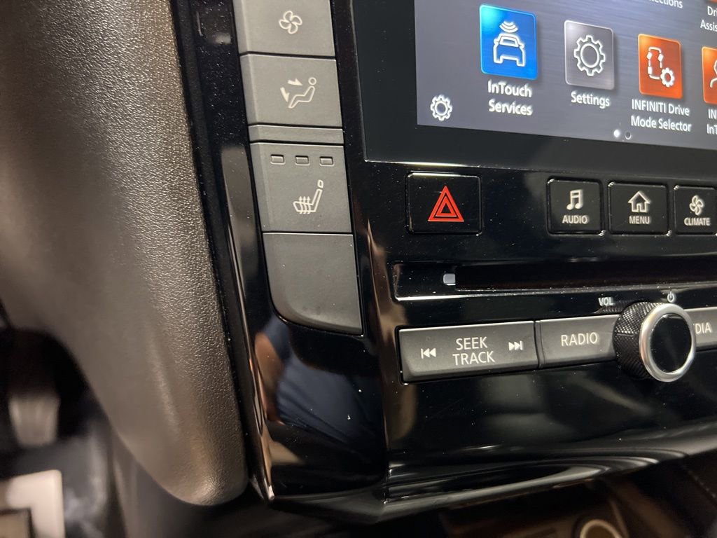 Used 2024 INFINITI QX50 Luxe image 31