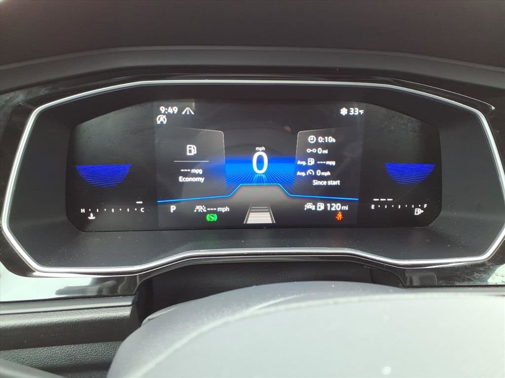 Used 2024 Volkswagen Jetta SE image 25