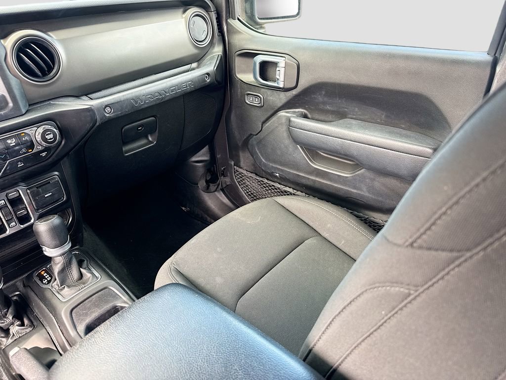 Used 2022 Jeep Wrangler Unlimited Sport AWD/4WD image 25