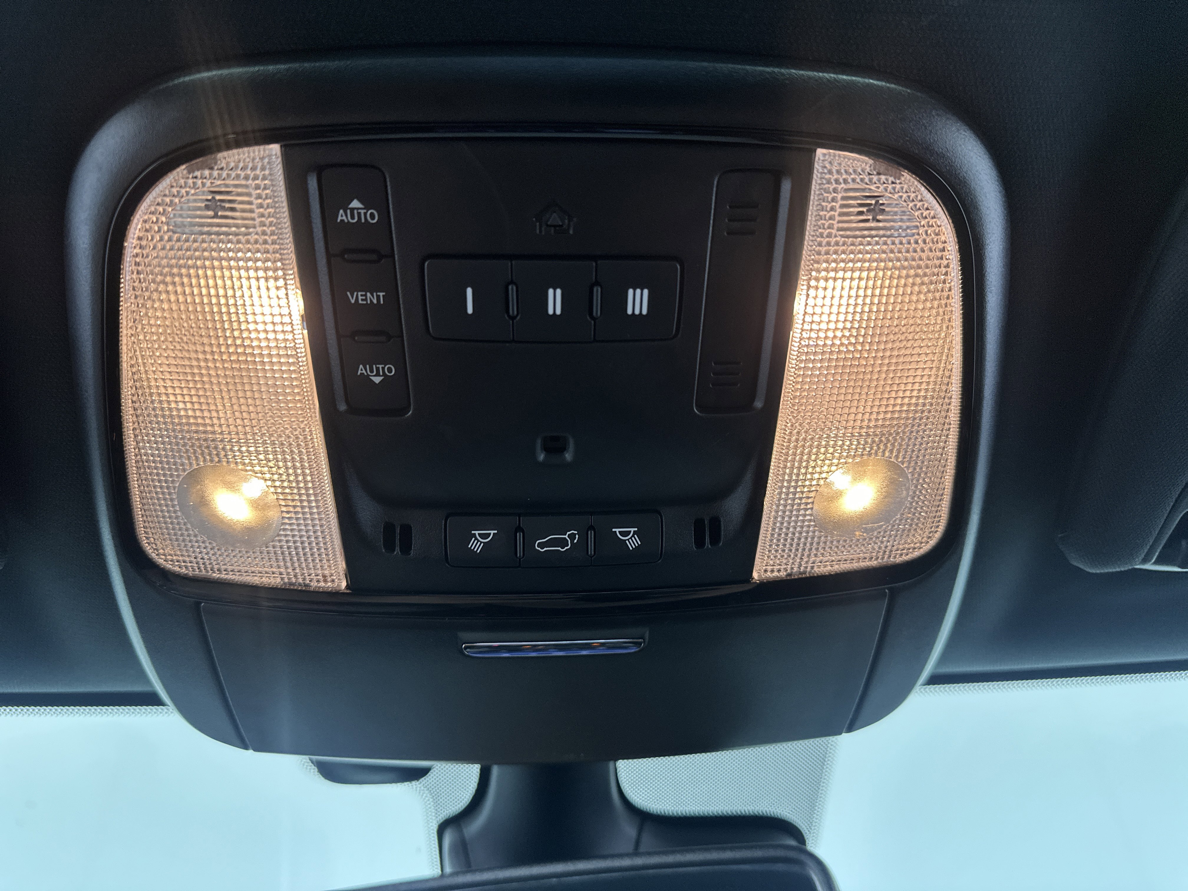 Used 2022 Dodge Durango GT image 31