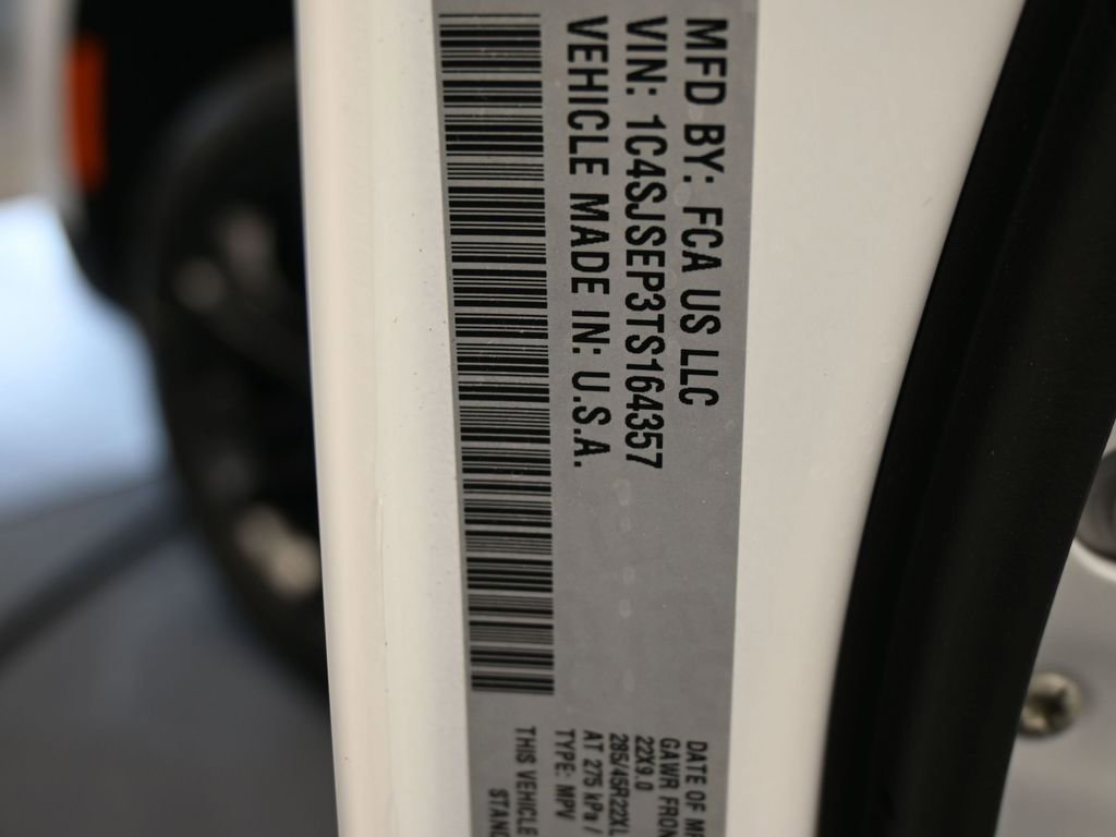 New 2026 Jeep Grand Wagoneer L Summit image 18