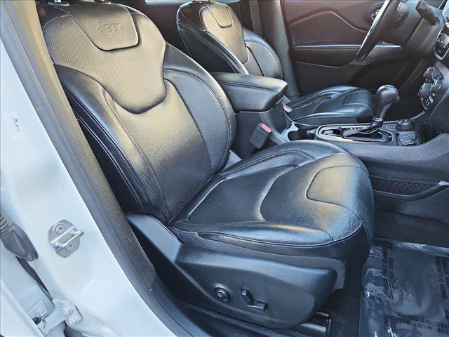 Used 2019 Jeep Cherokee Limited AWD/4WD image 20