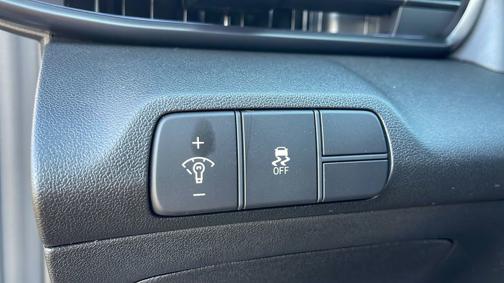 New 2026 Hyundai Elantra N Line image 24