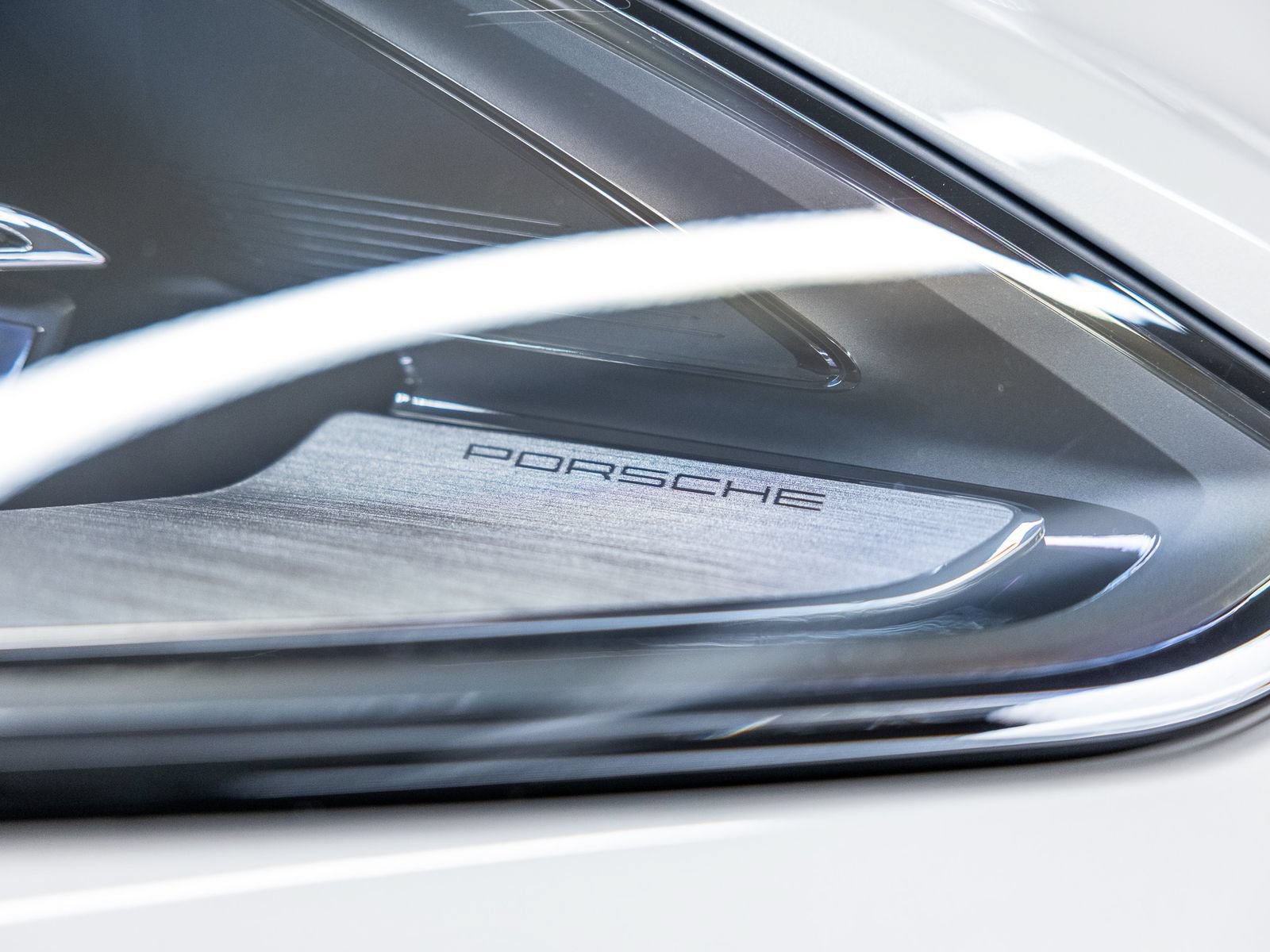 New 2026 Porsche Cayenne AWD/4WD image 14