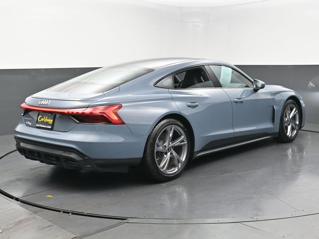 Used 2022 Audi e-tron GT Premium Plus image 5