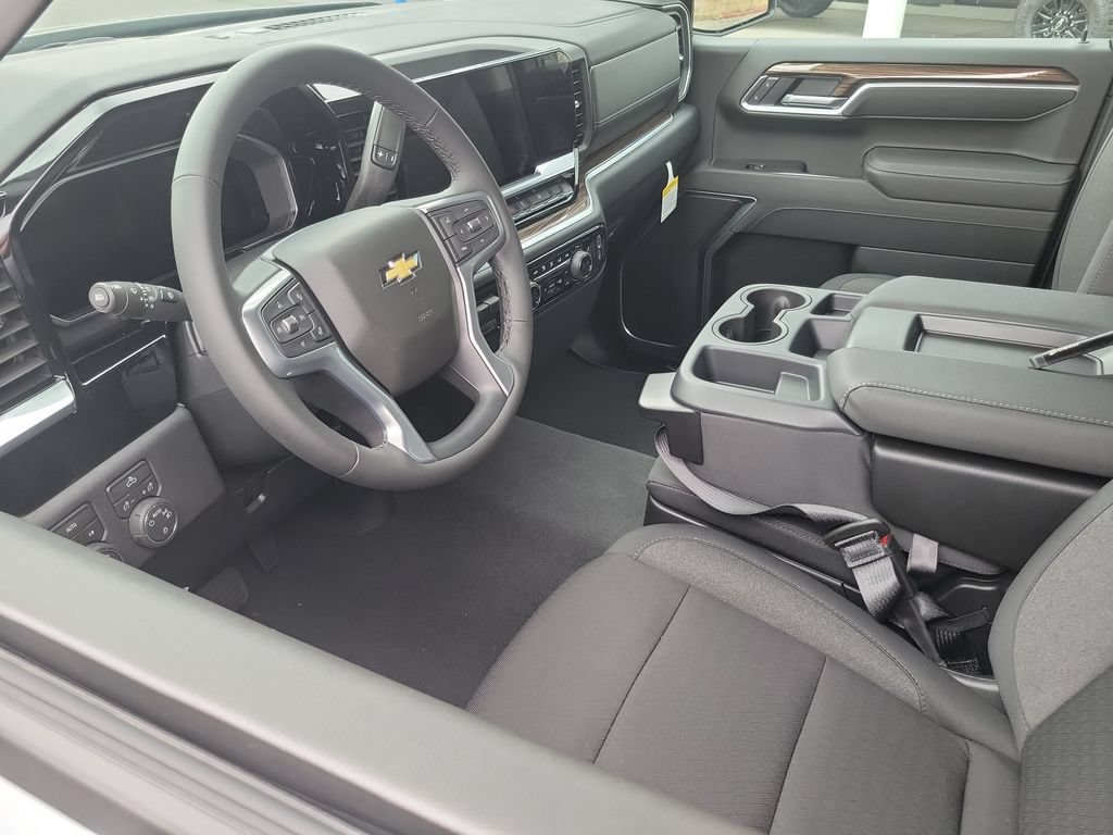 New 2026 Chevrolet Silverado 1500 LT AWD/4WD image 3