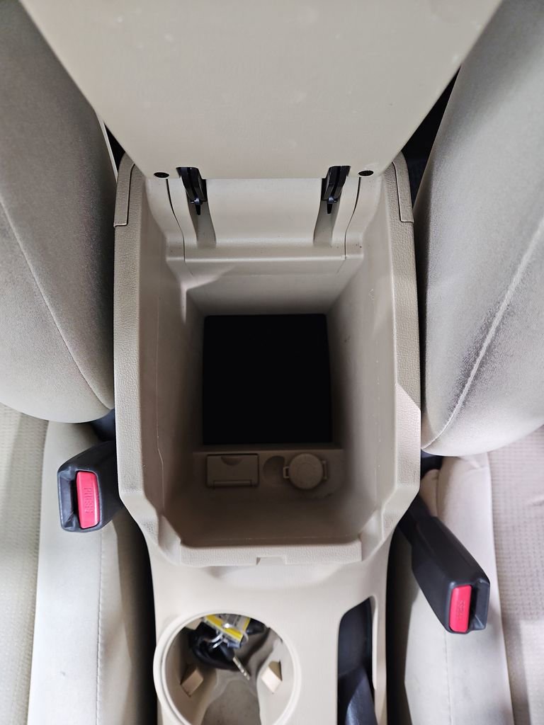 Used 2010 Hyundai Sonata GLS image 24