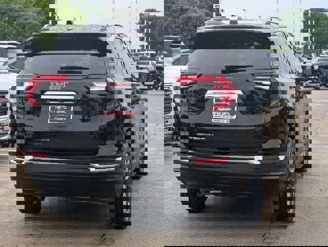 Certified 2024 GMC Terrain SLT image 4