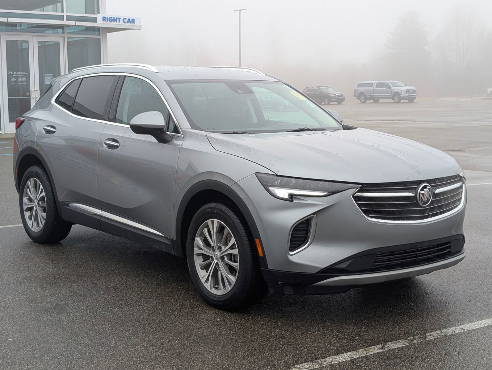 Used 2023 Buick Envision Preferred image 3