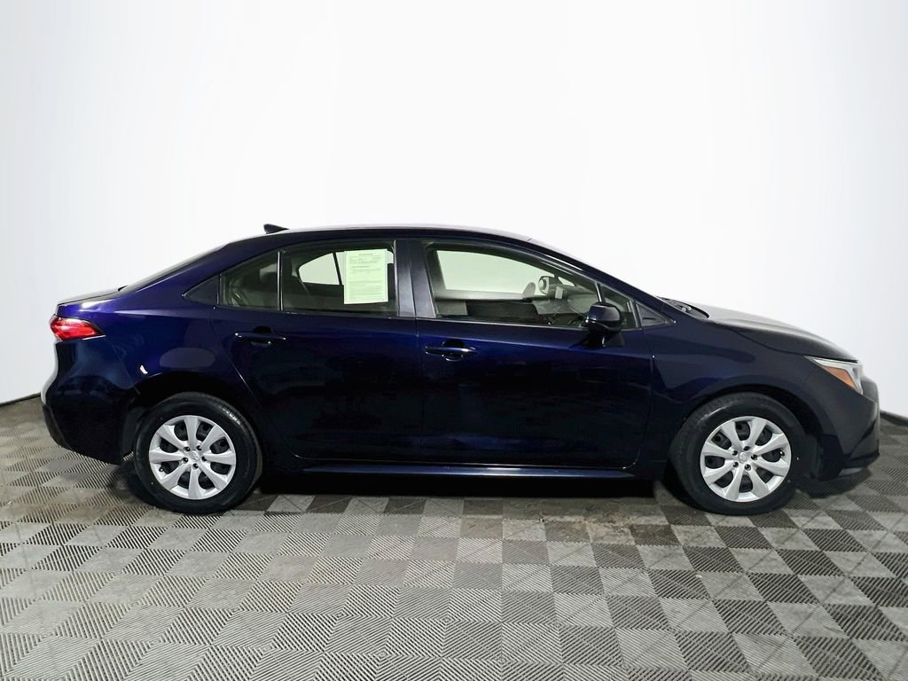 Certified 2023 Toyota Corolla LE FWD image 9