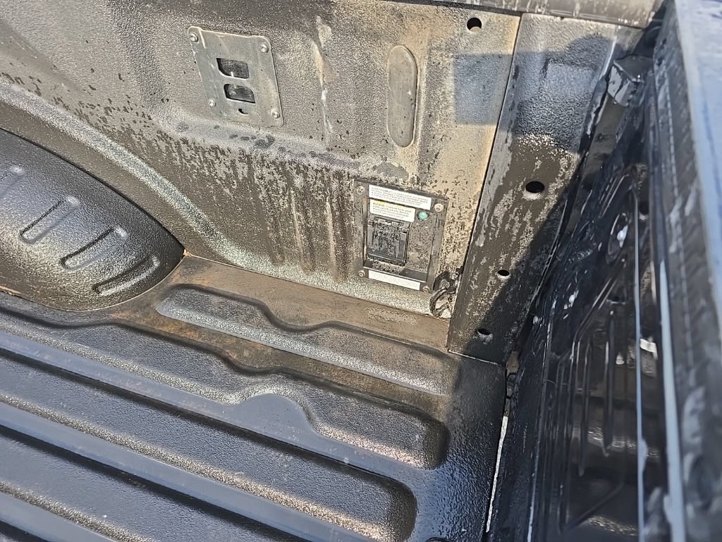 Used 2024 Ford F350 XLT AWD/4WD image 7