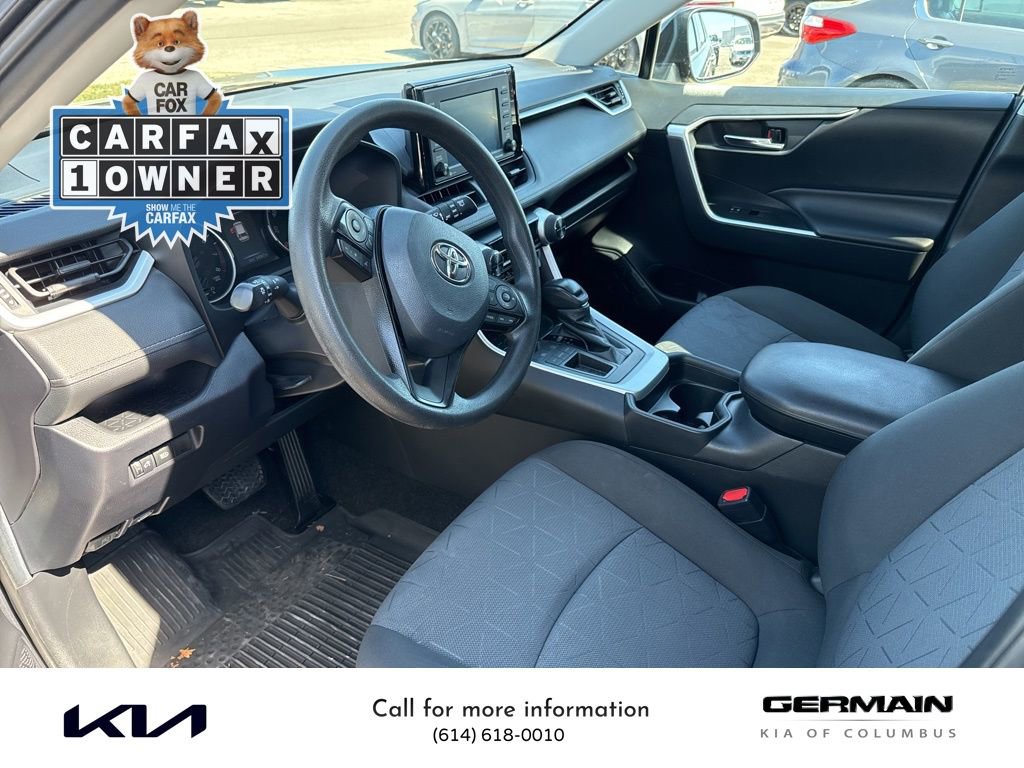 Used 2020 Toyota RAV4 XLE image 8