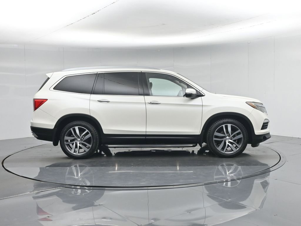 Used 2016 Honda Pilot Elite image 31