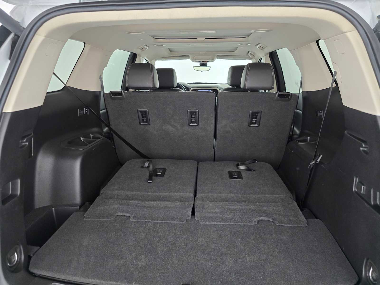 Used 2022 GMC Acadia Denali w/ Denali Ultimate Package image 15