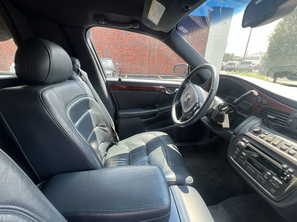 Used 2002 Cadillac De Ville Hearse FWD image 11