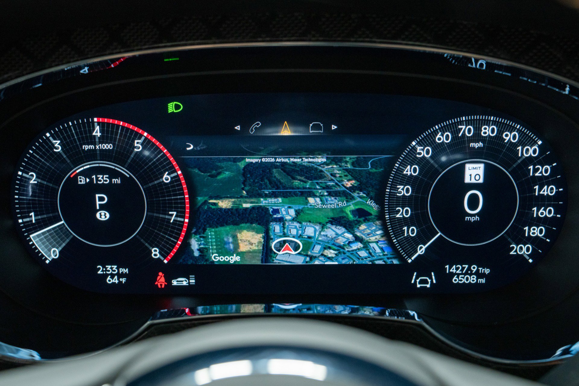 Used 2025 Bentley Bentayga image 16