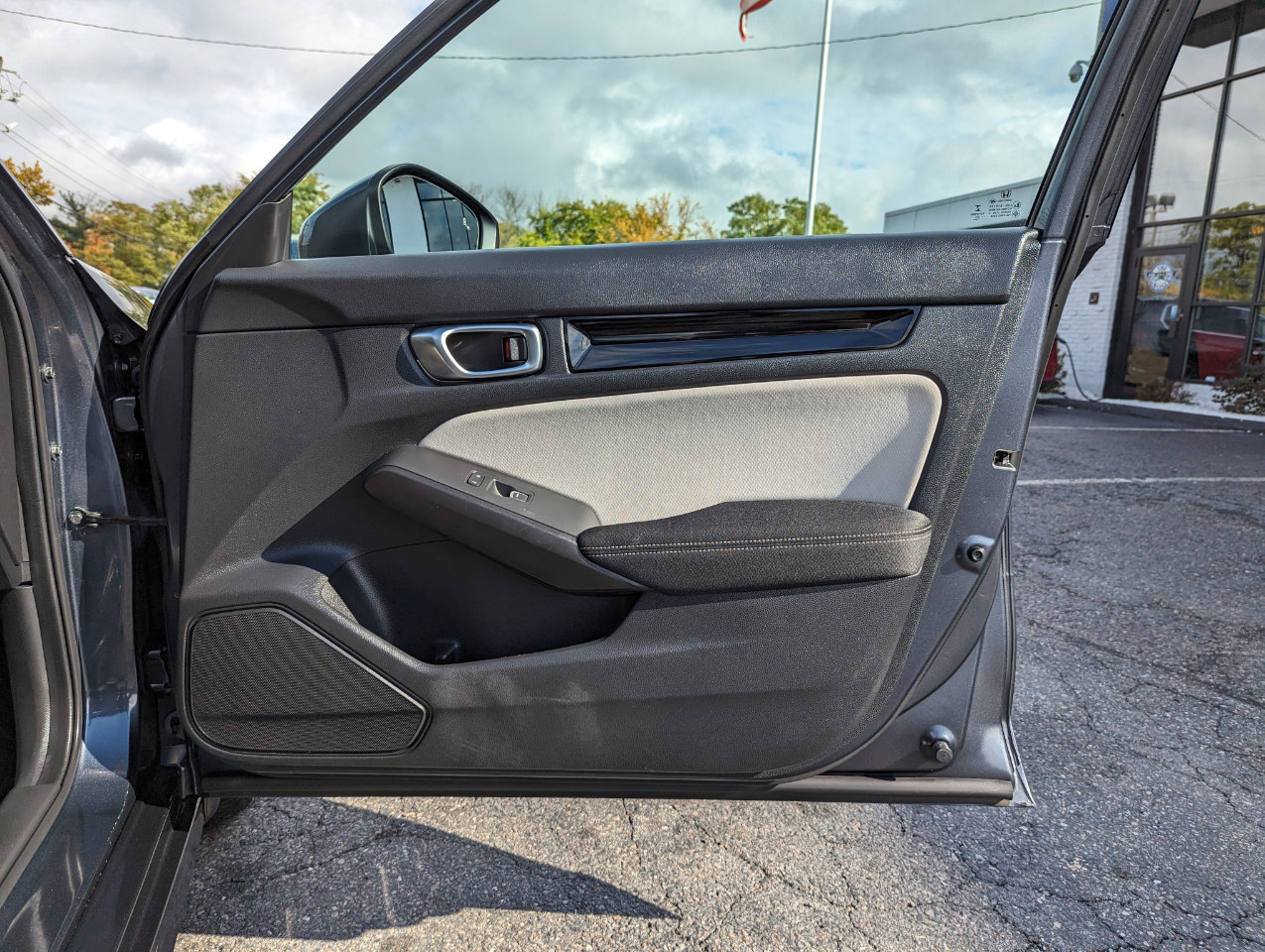 Used 2022 Honda Civic EX image 29