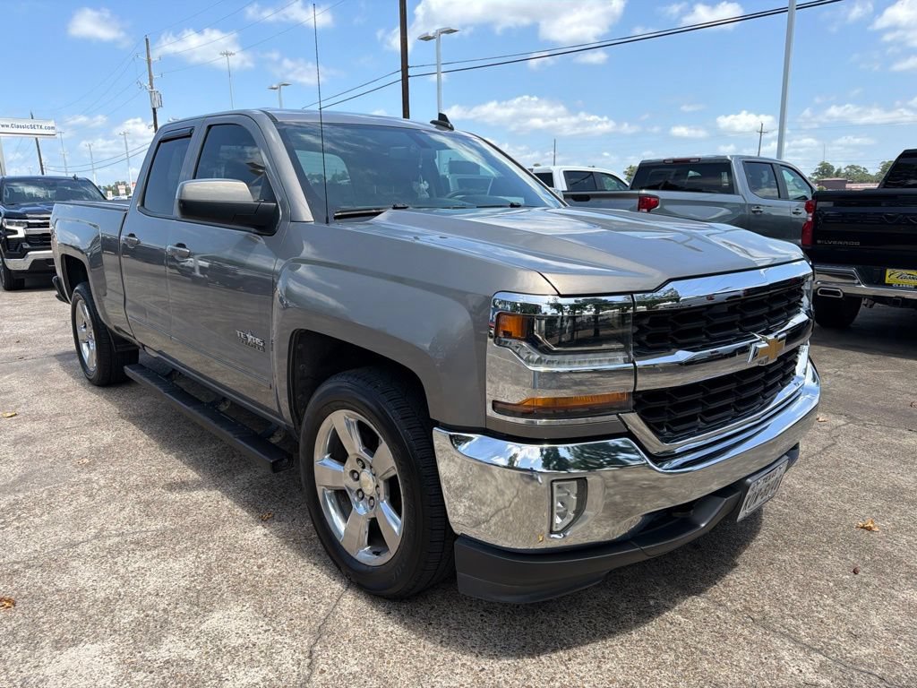 Used 2017 Chevrolet Silverado 1500 LT w/ Texas Edition RWD image 3