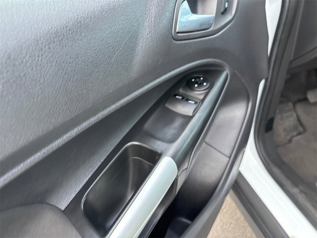 Used 2016 Ford Transit Connect XLT image 22