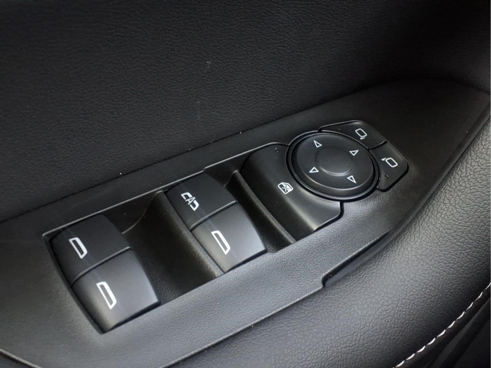 New 2026 Chevrolet Blazer LT FWD image 18