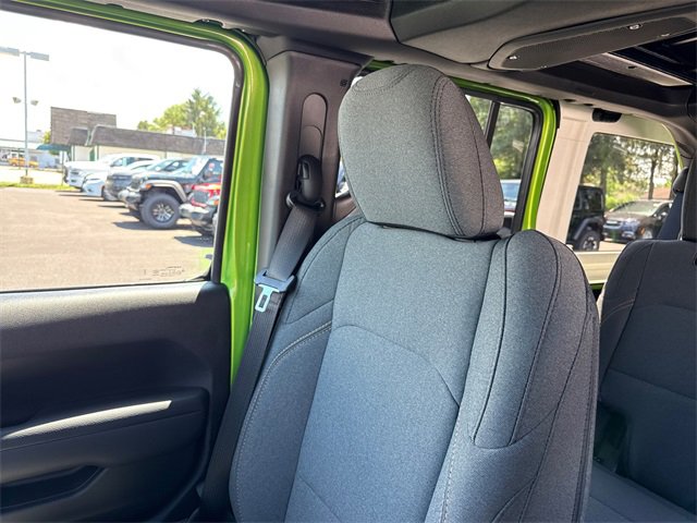 New 2025 Jeep Wrangler Sport S image 25