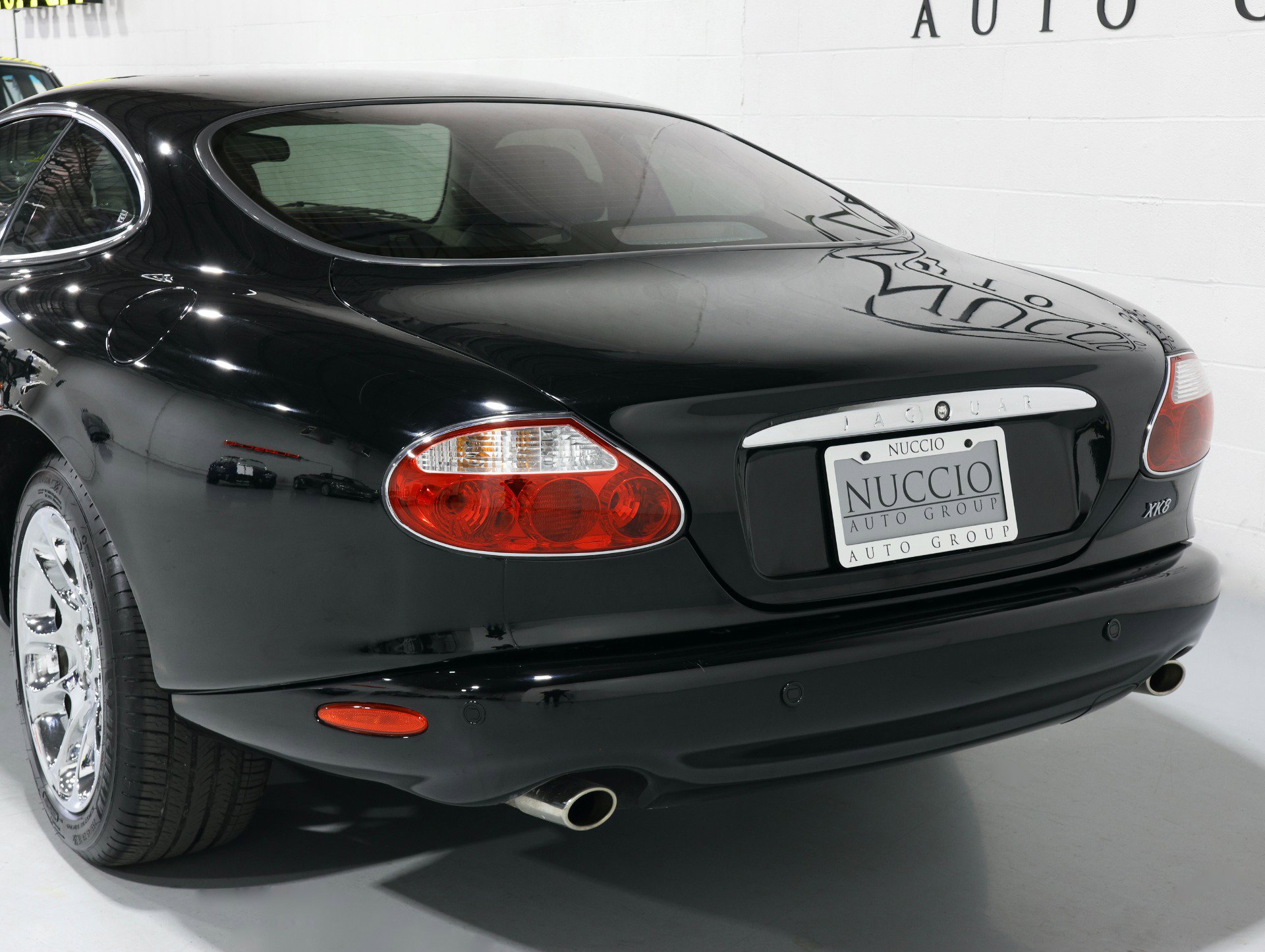 Used 2002 Jaguar XK8 Coupe image 39