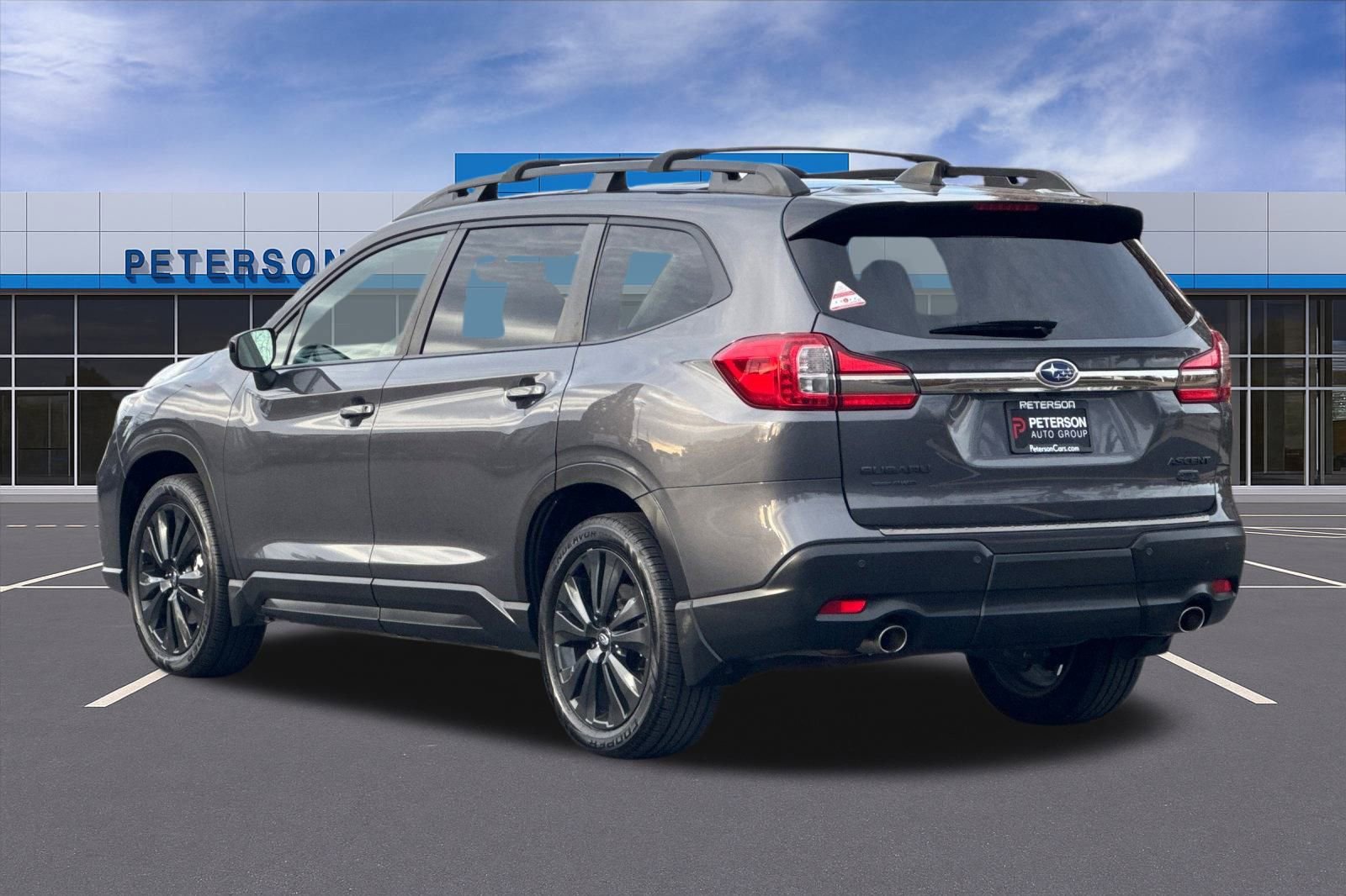 Used 2022 Subaru Ascent Onyx Edition image 6
