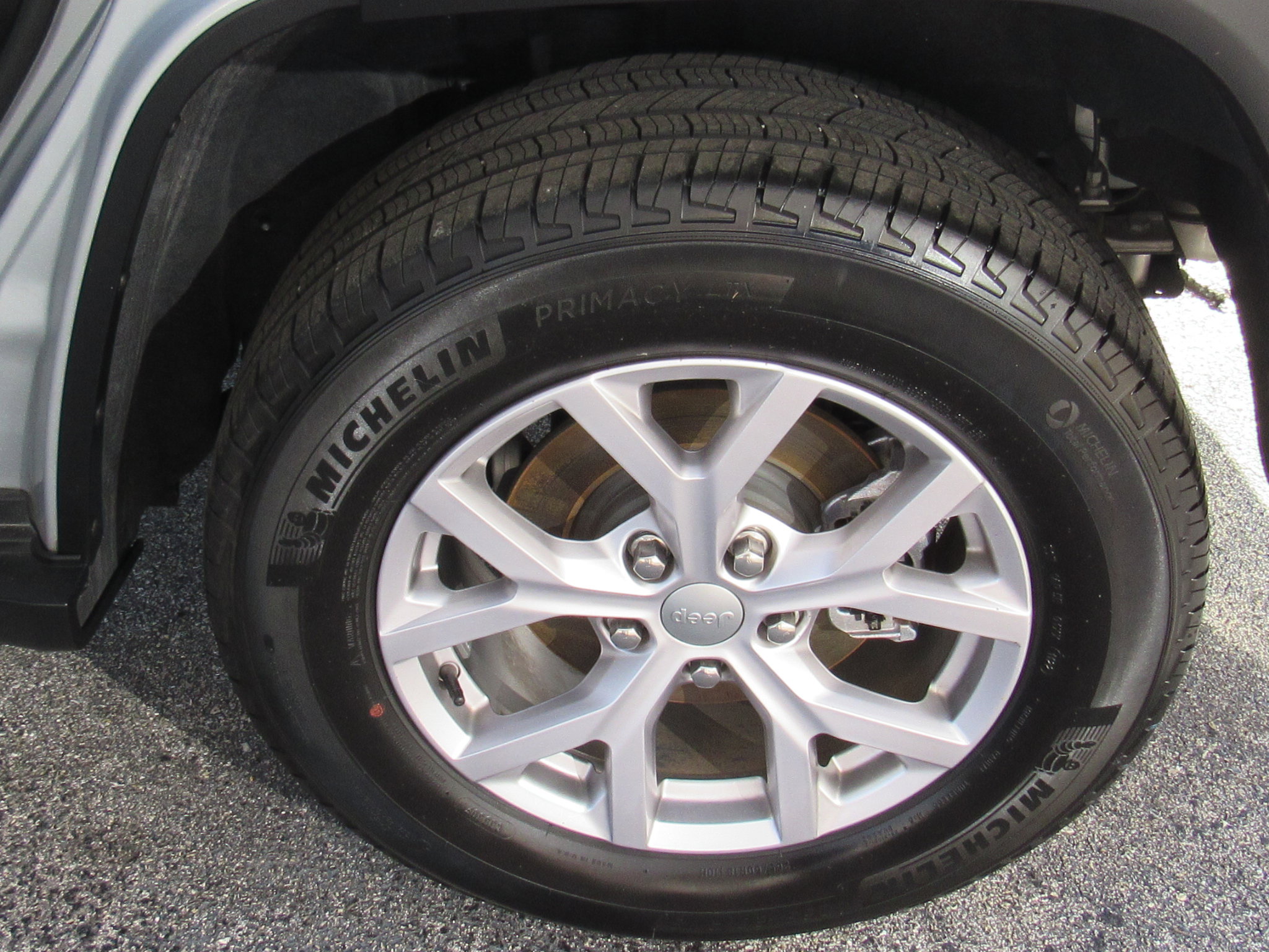 Used 2022 Jeep Grand Cherokee Limited image 9