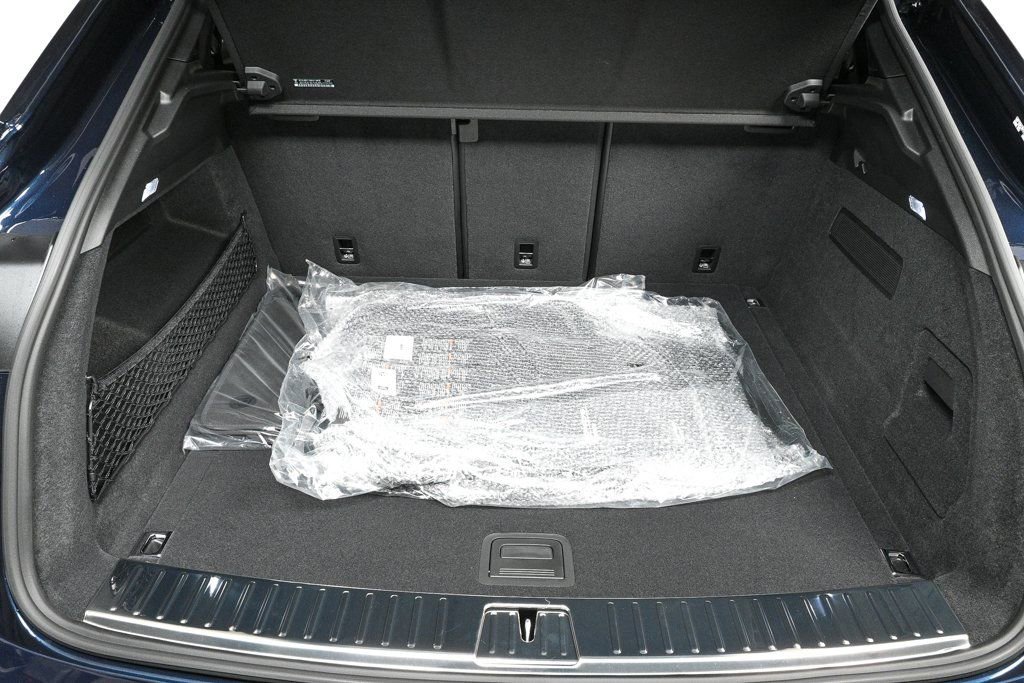 Certified 2026 Porsche Cayenne Coupe AWD/4WD image 31