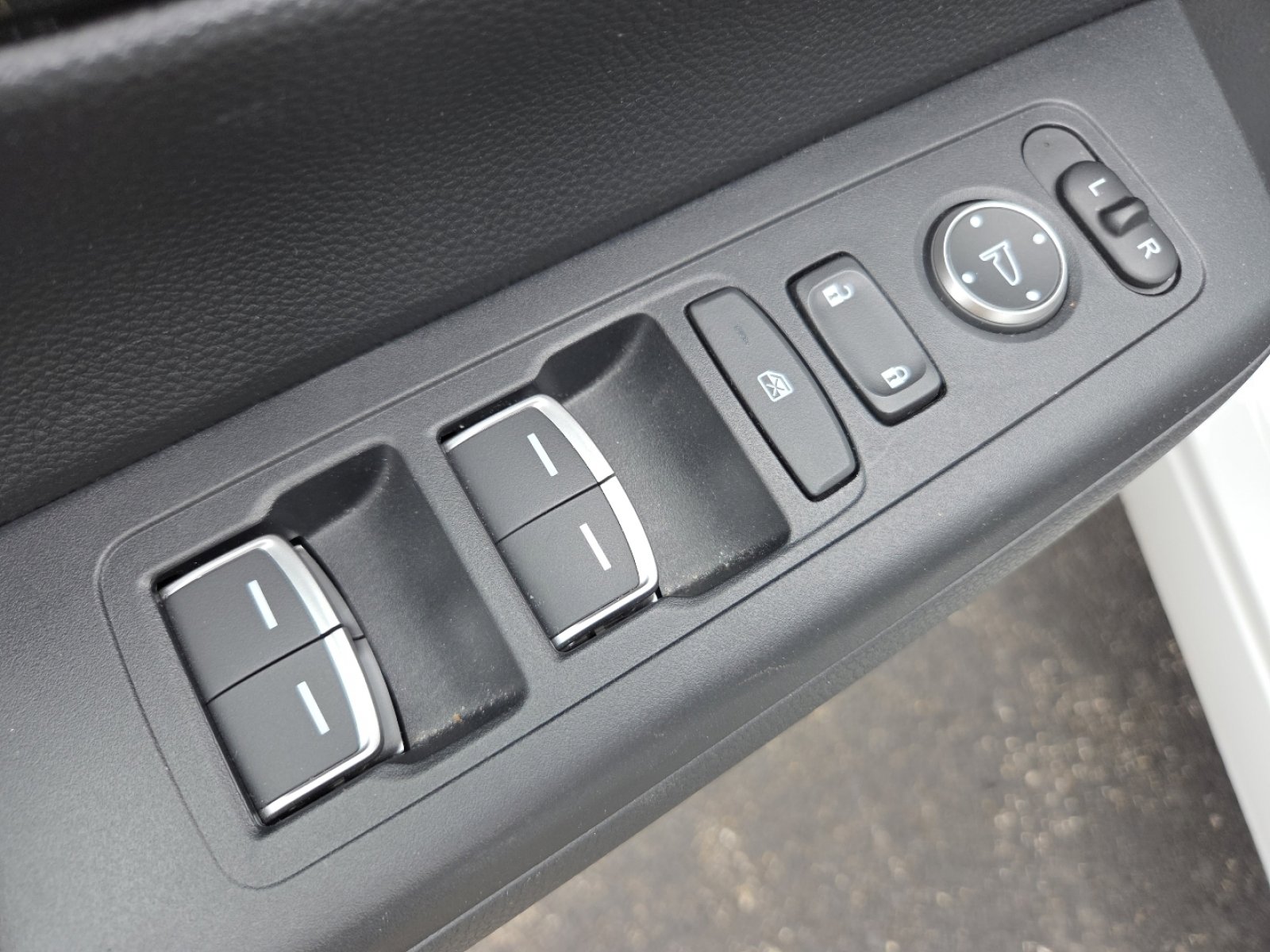 Certified 2024 Honda CR-V Sport Touring image 31