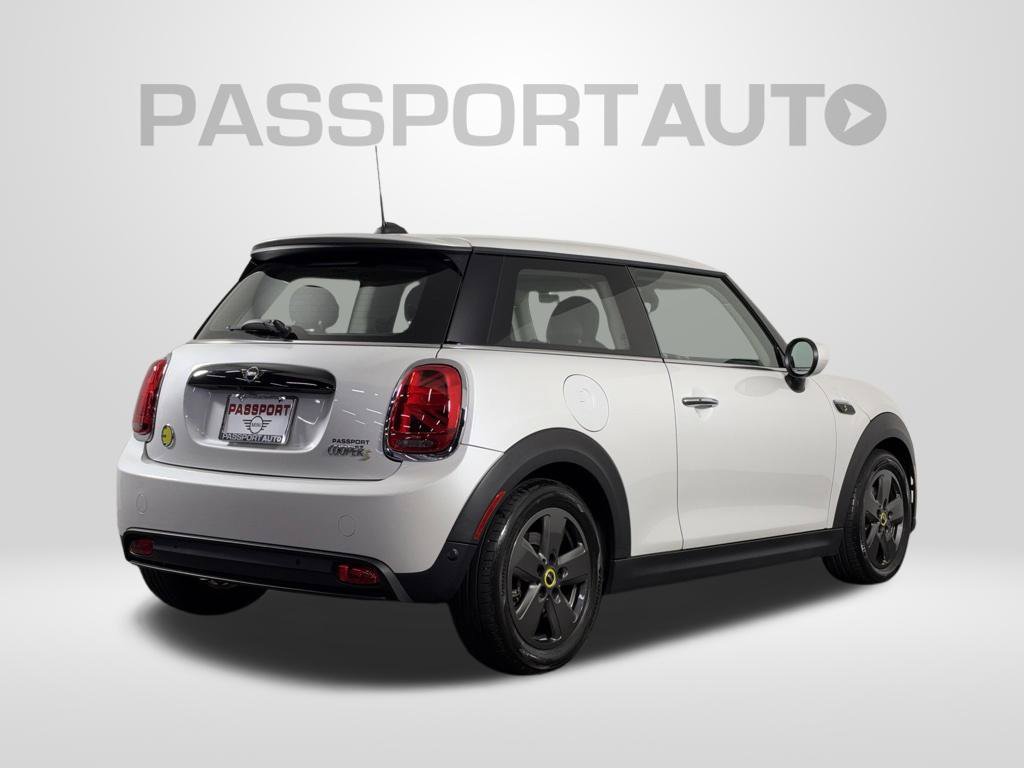 Used 2024 MINI Cooper SE FWD image 10