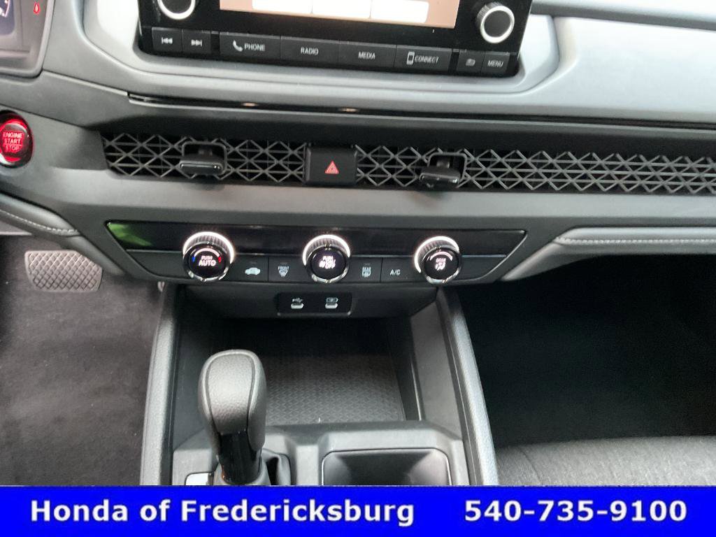 Certified 2025 Honda Accord LX image 32