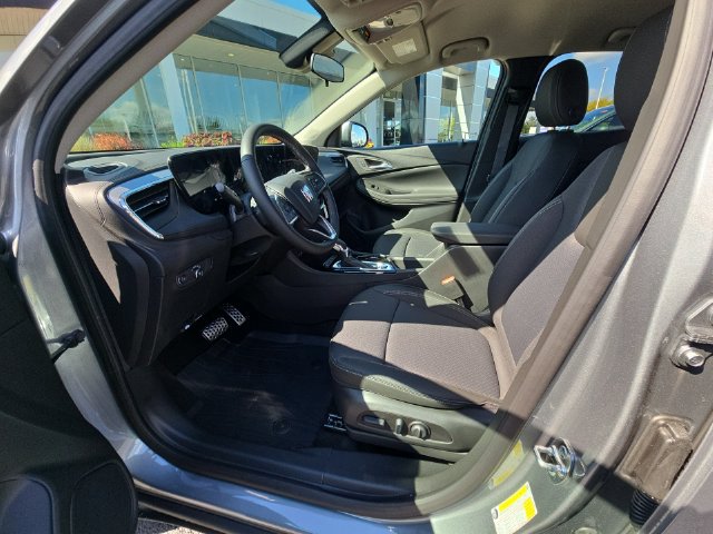 New 2026 Buick Encore GX Preferred w/ Comfort Package FWD image 10