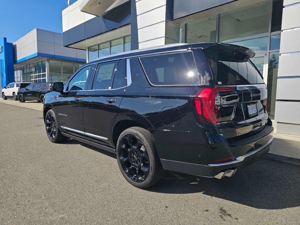 New 2026 GMC Yukon Denali w/ Denali Reserve Package AWD/4WD image 5