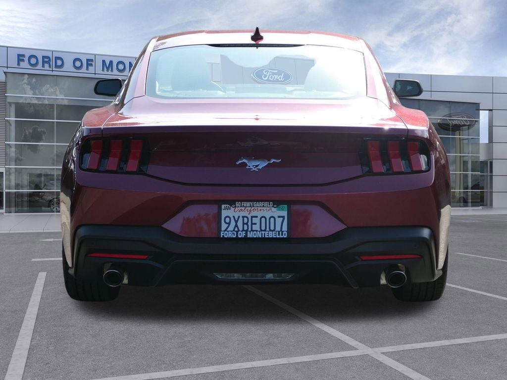 Used 2026 Ford Mustang Coupe image 6